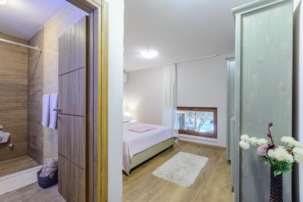 Villa Secluded Paradise 오미스 외부 사진