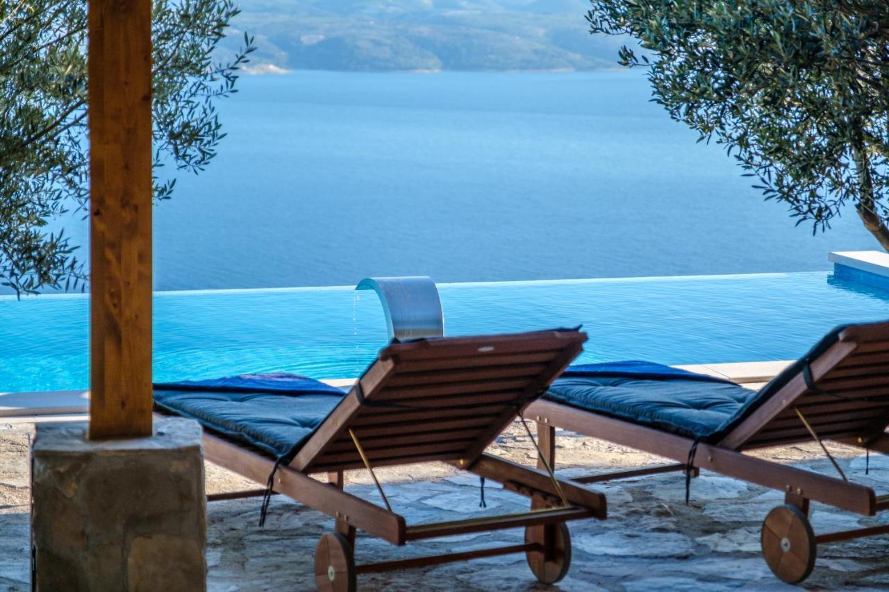 Villa Secluded Paradise 오미스 외부 사진